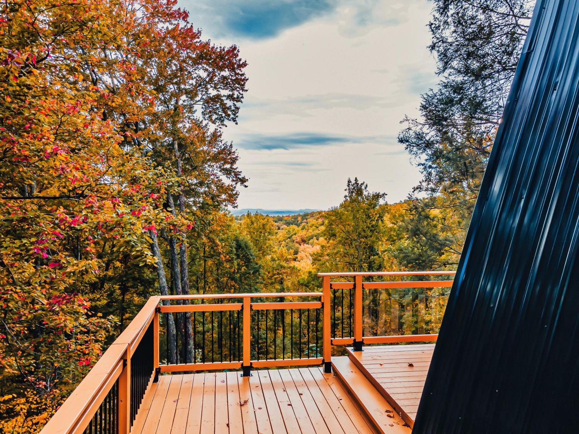 Secluded Mtn View New! 10 Mins To Or Park Holiday home